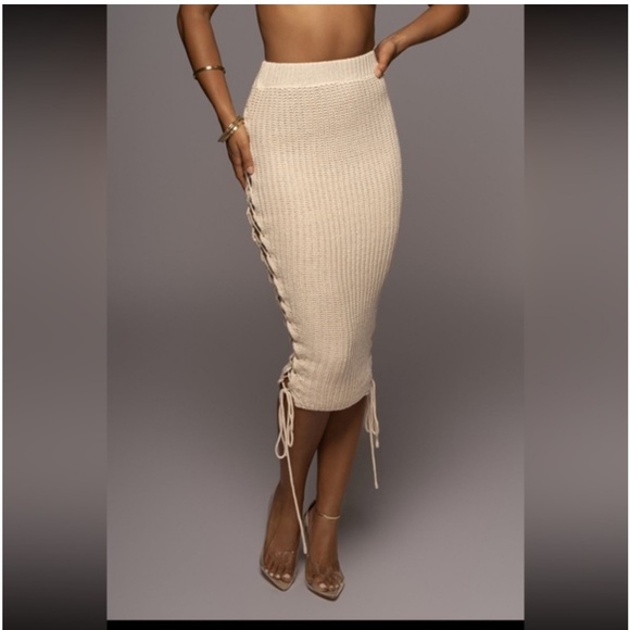 JLUXLABEL Ivory Shore Thing top & Cream Second Chances Skirt Crochet Set - Picture 5 of 5